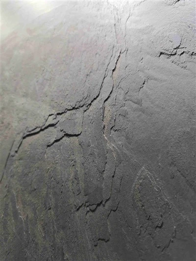 Ohýbatelná kamenná dýha